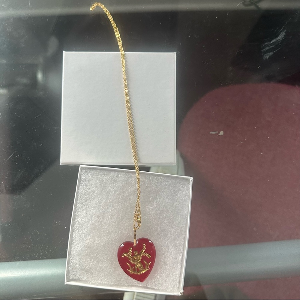 Vintage 1970s Aquarius Astrological Sign Heart Necklace